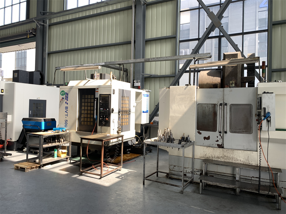 電機(jī)驅(qū)動(dòng)控制器的關(guān)鍵參數(shù)和特點(diǎn)是什么？